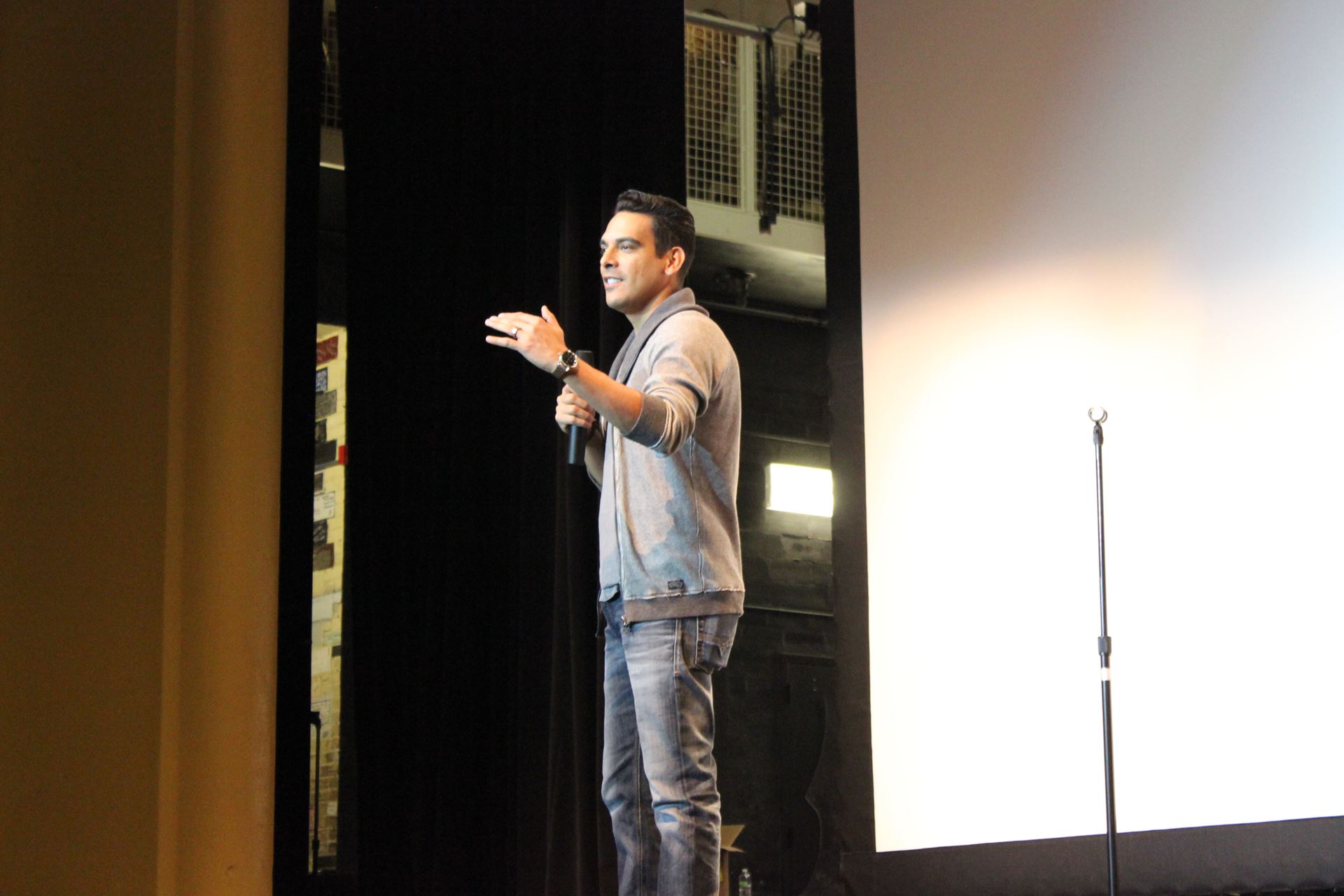 Speaker gives keynote address to students.